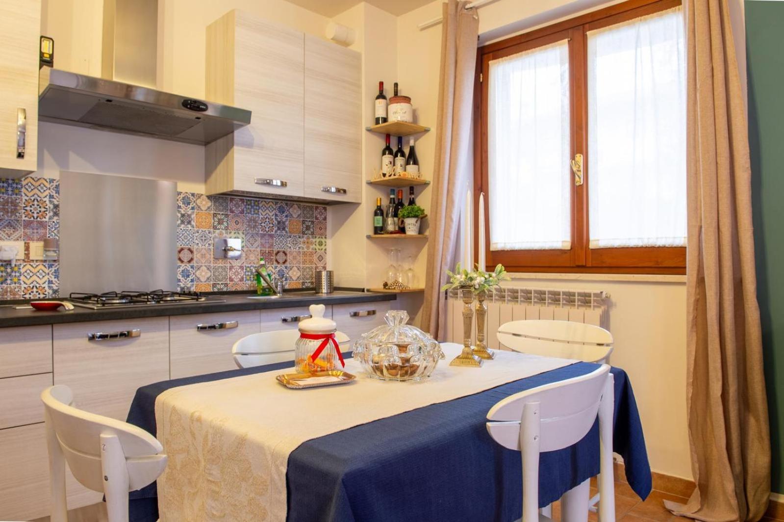 Apartamento A Casa Di Francesco Santa Maria Degli Angeli  Exterior foto