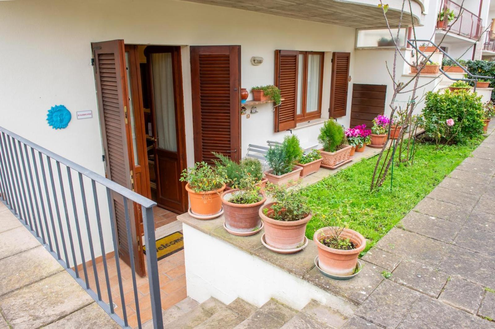 Apartamento A Casa Di Francesco Santa Maria Degli Angeli  Exterior foto