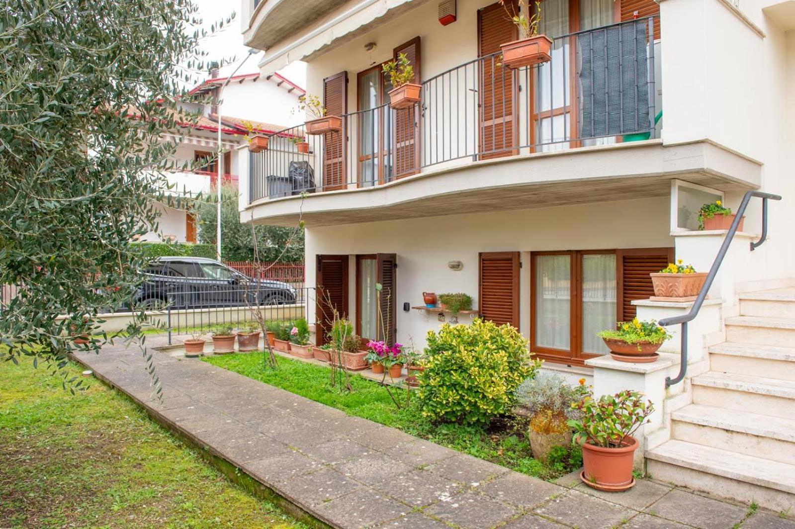 Apartamento A Casa Di Francesco Santa Maria Degli Angeli  Exterior foto